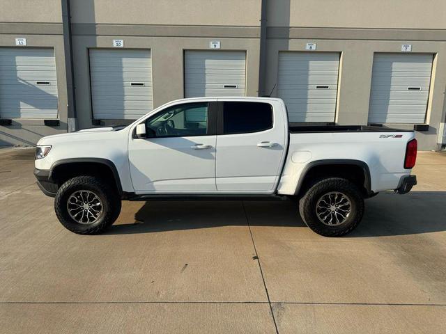 Photo of 2017 Summit White Chevrolet Colorado