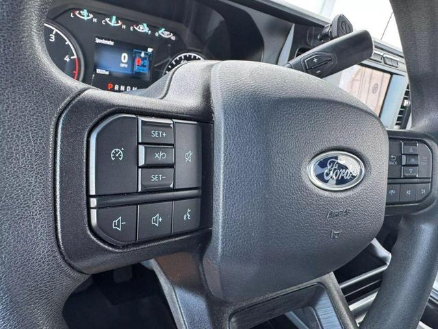 Photo of 2023 Oxford White Ford F-350