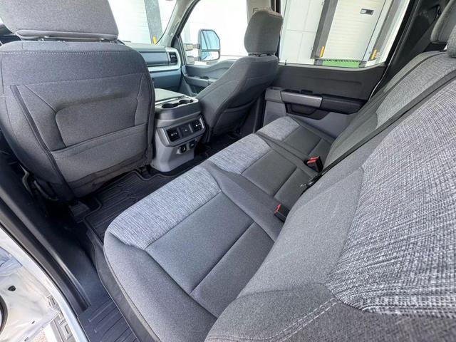Photo of 2023 Oxford White Ford F-350