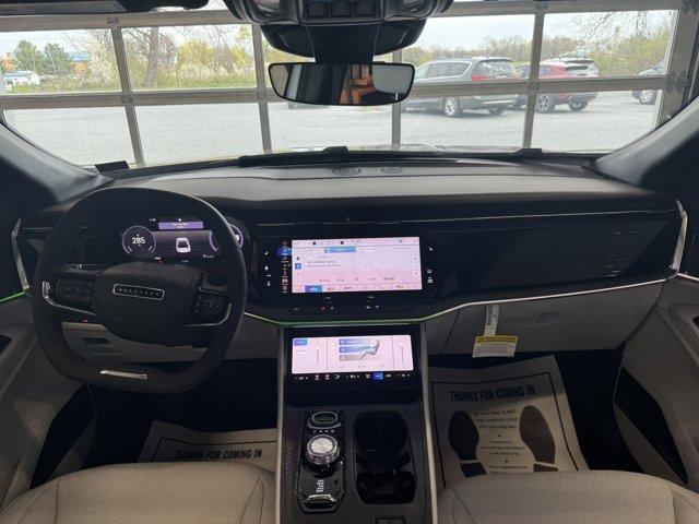 Photo of 2025 Bright White Clearcoat Jeep Wagoneer S