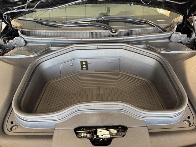 Photo of 2025 Diamond Black Jeep Wagoneer S