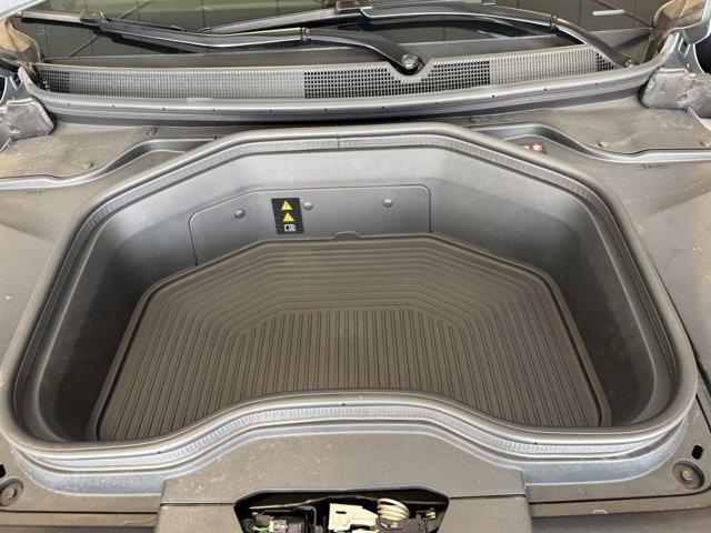 Photo of 2025 Silver Zynith Clearcoat Jeep Wagoneer S