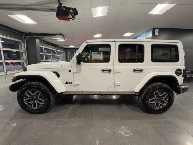 Photo of 2025 Bright White Clearcoat Jeep Wrangler