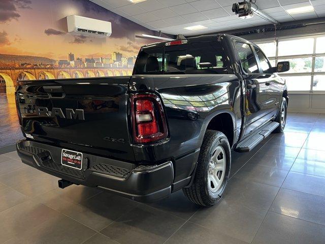 Photo of 2025 Diamond Black RAM 1500