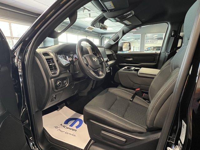 Photo of 2025 Diamond Black RAM 1500