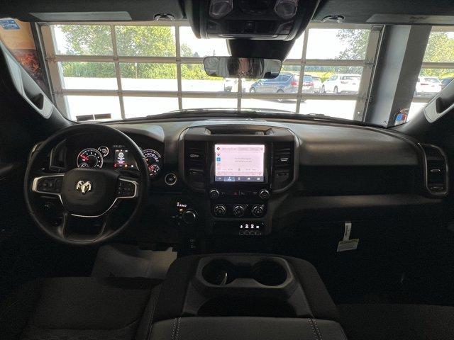 Photo of 2025 Diamond Black RAM 1500