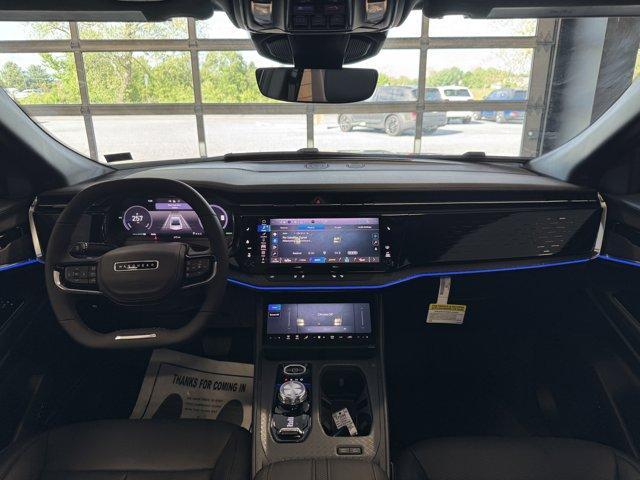 Photo of 2025 Diamond Black Jeep Wagoneer S