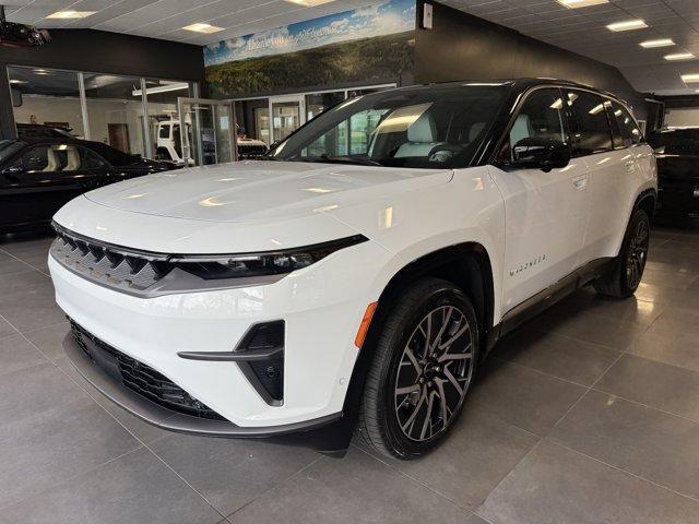 Photo of 2025 Bright White Clearcoat Jeep Wagoneer S