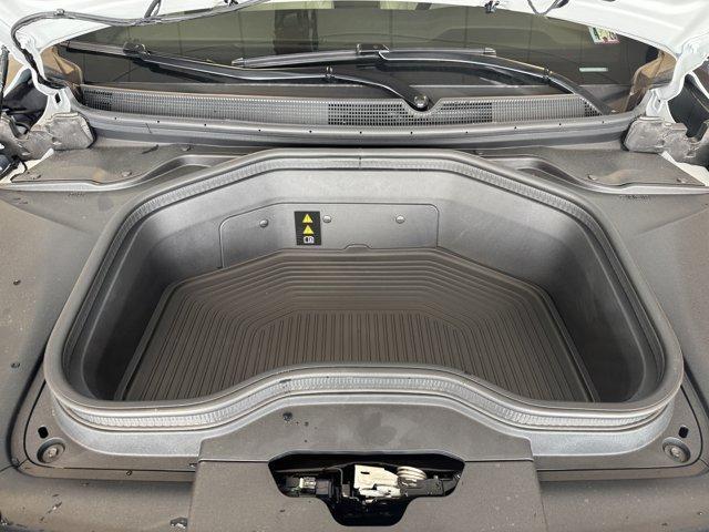 Photo of 2025 Bright White Clearcoat Jeep Wagoneer S