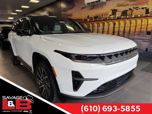 Photo of 2025 Bright White Clearcoat Jeep Wagoneer S