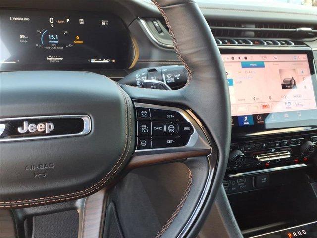 Photo of 2025 Baltic Gray Metallic Clearcoat Jeep Grand Cherokee