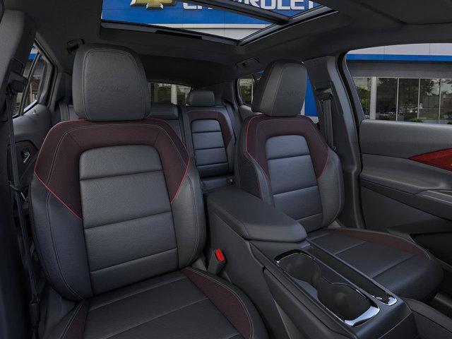 Photo of 2025 Iridescent Pearl Tricoat Chevrolet Equinox EV