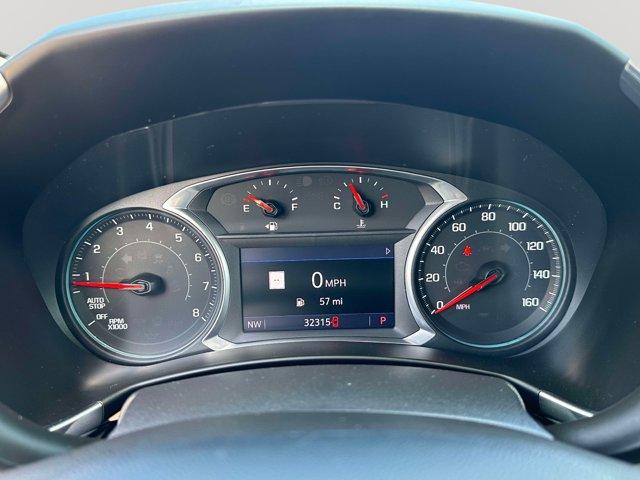 Photo of 2021 Silver Ice Metallic Chevrolet Equinox