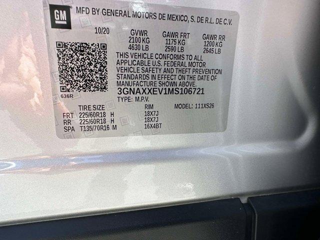 Photo of 2021 Silver Ice Metallic Chevrolet Equinox