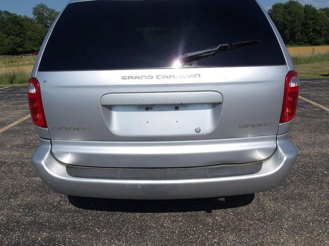 Photo of 2003 Bright Silver Metallic Clearcoat Dodge Grand Caravan