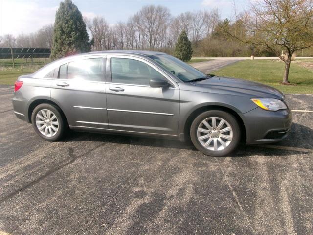 2013 Chrysler 200