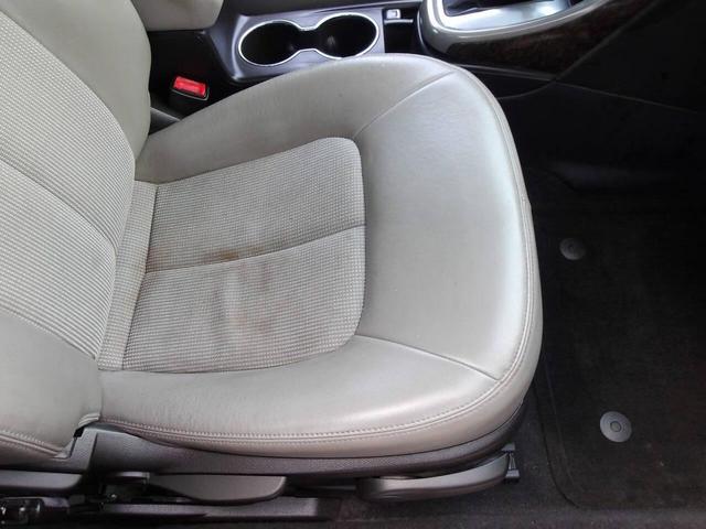 Photo of 2013 Maroon Buick Verano