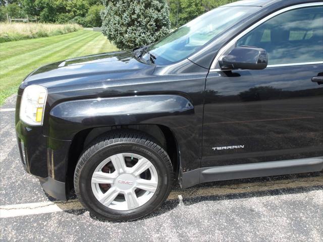 Photo of 2015 Black GMC Terrain