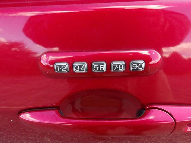 Photo of 2012 Maroon Ford Fusion