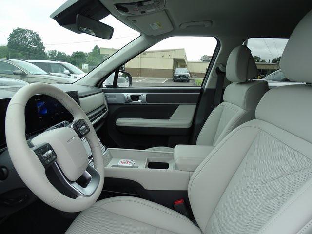 Photo of 2025 White Hyundai SANTA FE HEV