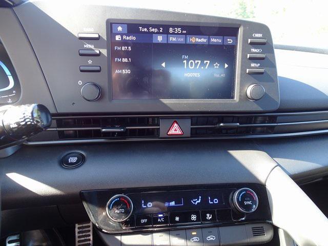 Photo of 2025 Amazon Gray Hyundai ELANTRA