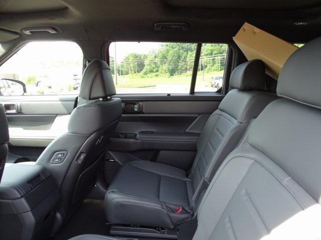 Photo of 2025 Red Hyundai SANTA FE HEV