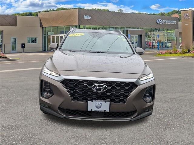 Photo of 2019 Earthy Bronze Hyundai SANTA FE