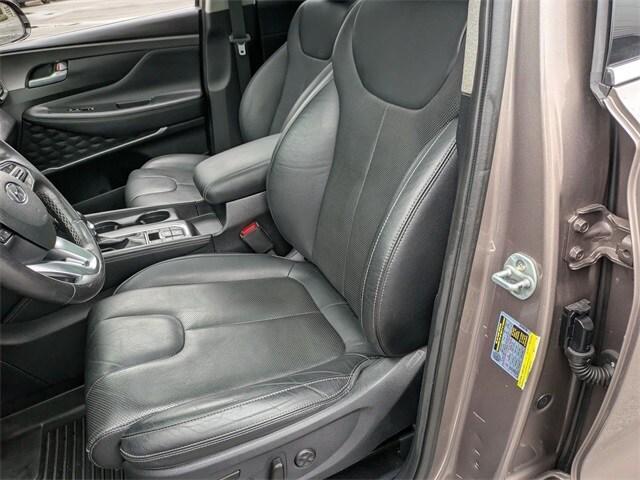 Photo of 2019 Earthy Bronze Hyundai SANTA FE