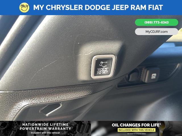 Photo of 2025 Silver Zynith Jeep Grand Cherokee