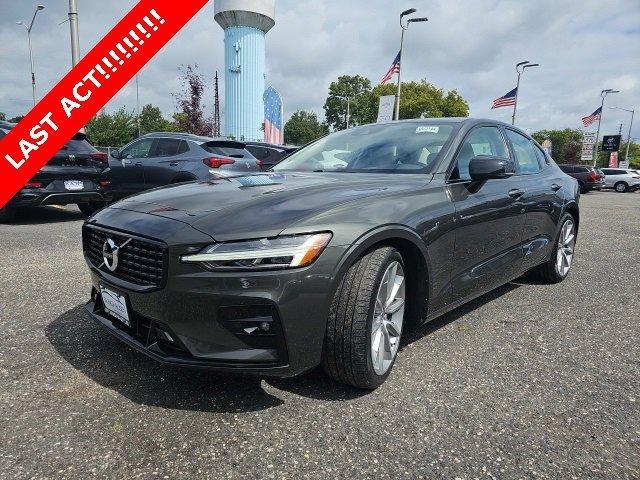 2021 Volvo S60