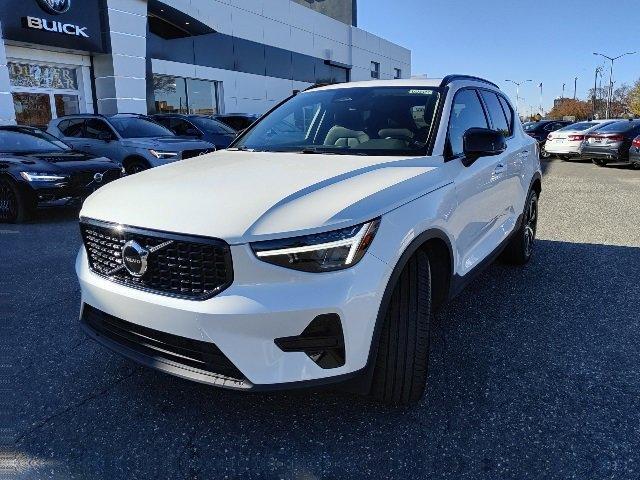 2024 Volvo XC40