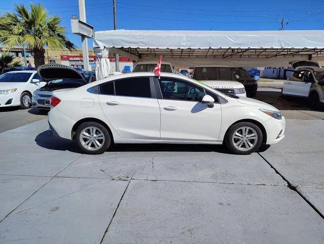 Photo of 2017  Chevrolet Cruze