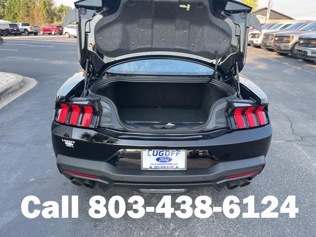 Photo of 2025 Shadow Black Ford Mustang