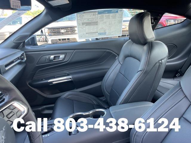 Photo of 2025 Shadow Black Ford Mustang