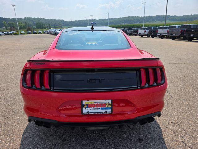 Photo of 2022 Race Red Ford Mustang