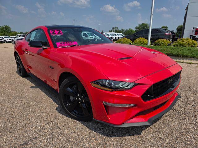 Photo of 2022 Race Red Ford Mustang