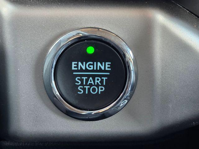 Photo of 2024 Agate Black Metallic Ford Expedition Max