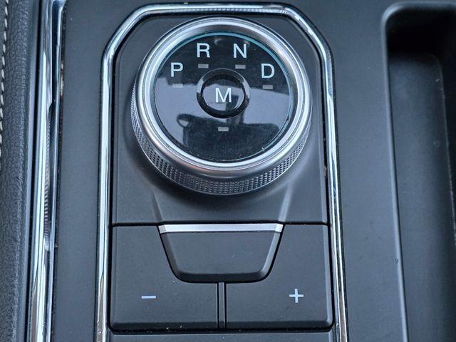 Photo of 2024 Agate Black Metallic Ford Expedition Max