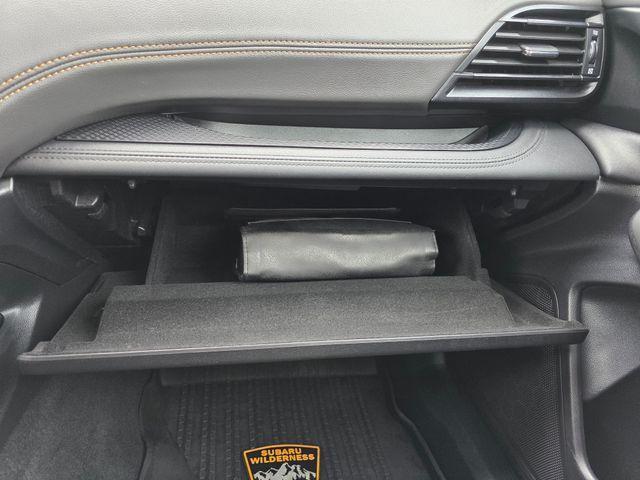 Photo of 2023 Crystal White Pearl Subaru Outback