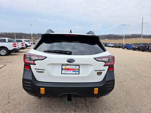 Photo of 2023 Crystal White Pearl Subaru Outback
