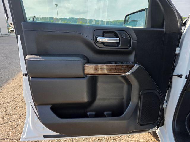Photo of 2020 Summit White GMC Sierra 1500