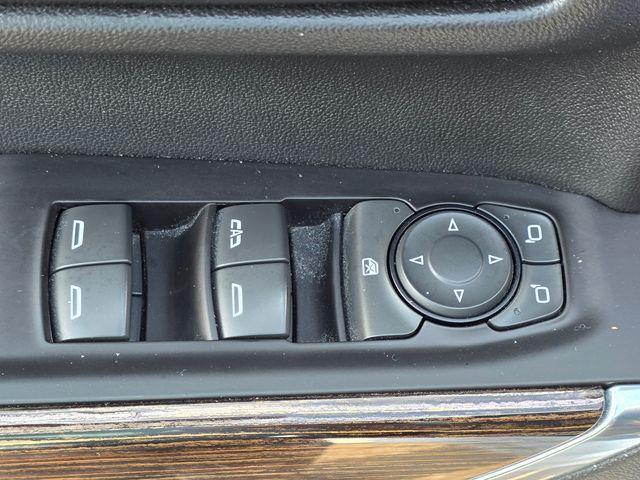 Photo of 2020 Summit White GMC Sierra 1500