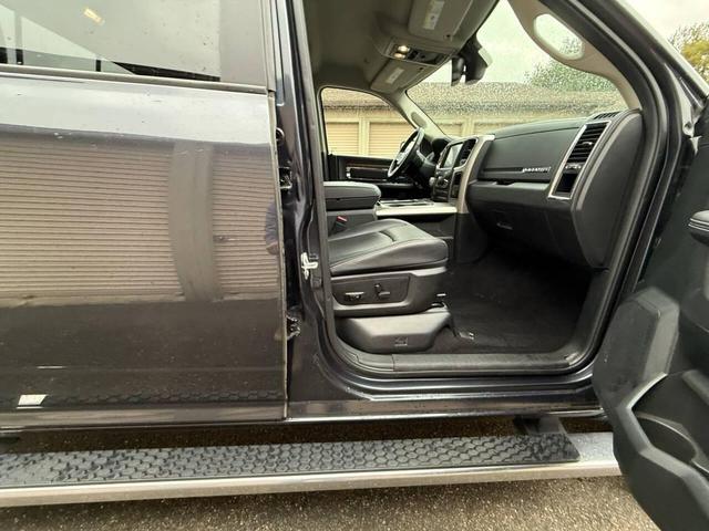 Photo of 2017 Gray RAM 1500
