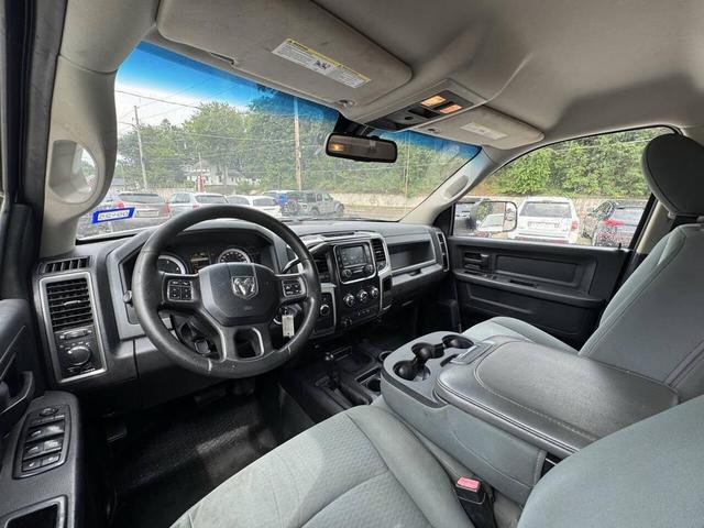 Photo of 2014 Bright White Clearcoat RAM 2500
