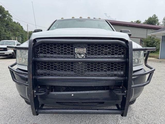 Photo of 2014 Bright White Clearcoat RAM 2500
