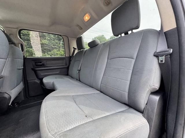Photo of 2014 Bright White Clearcoat RAM 2500