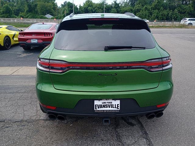 Photo of 2021 Mamba Green Metallic Porsche Macan