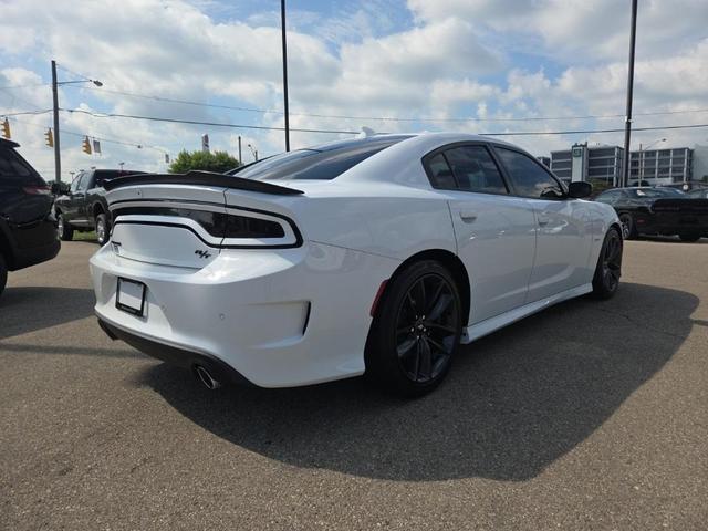Photo of 2019 White Knuckle Clearcoat Dodge Charger