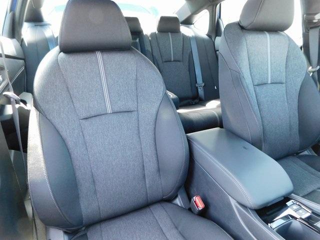 Photo of 2025 Still Night Pearl Honda Accord Hybrid
