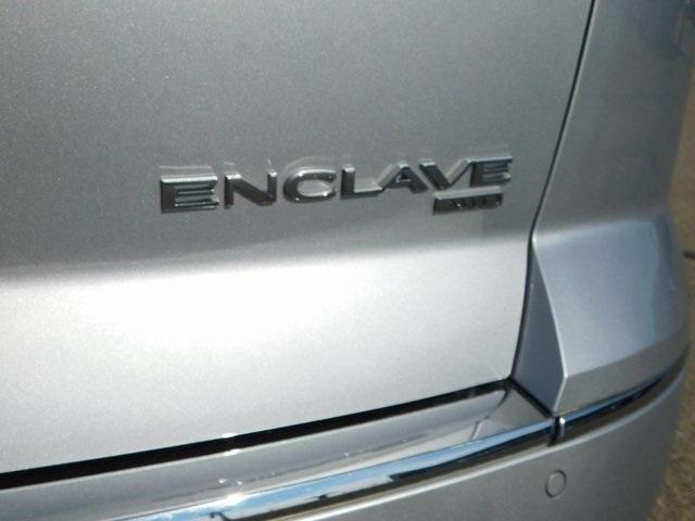 Photo of 2015 Quicksilver Metallic Buick Enclave